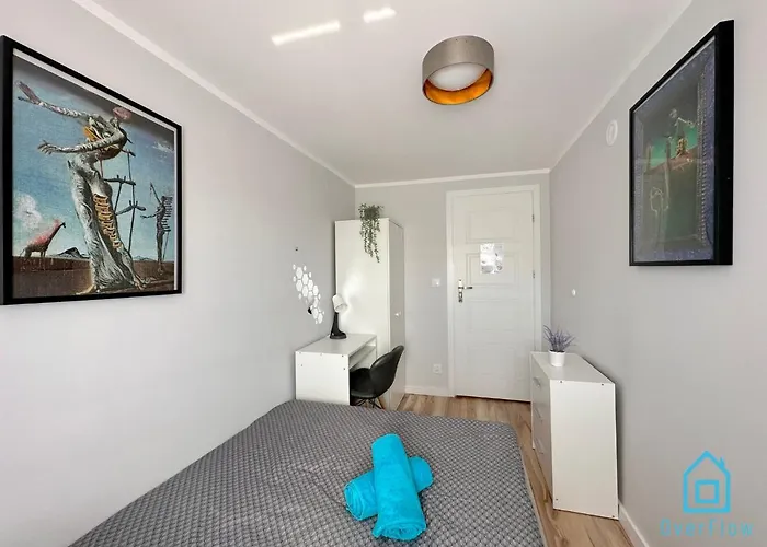 Dali Room